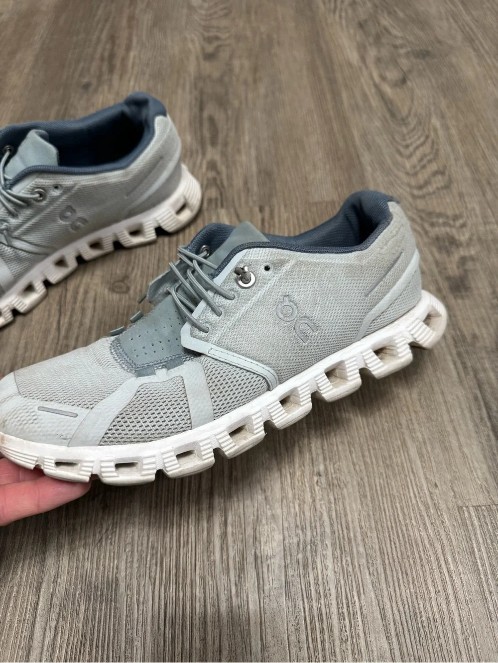 OnCloud cloud 6 women’s size 8